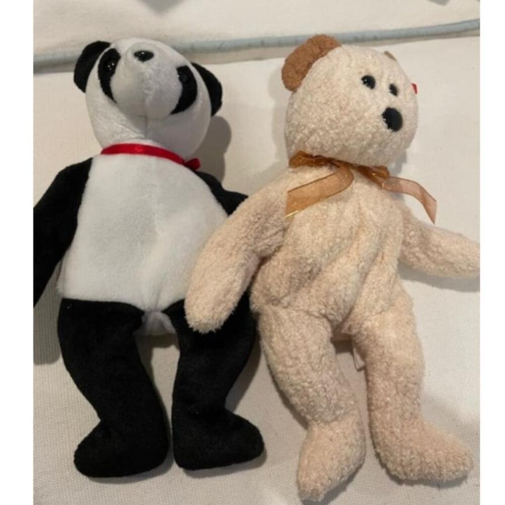 Two Beanie Bears with Hang Tags.